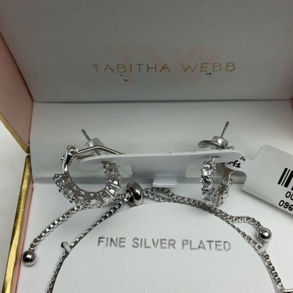 Tabitha Webb Bracelet & Earring Set - Picture 3 of 6